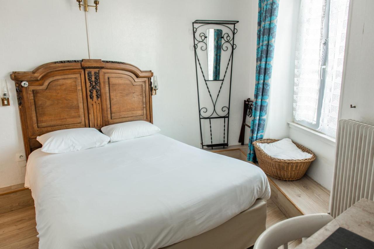 Hotel Le Relais Des Templiers Beaugency Exterior foto